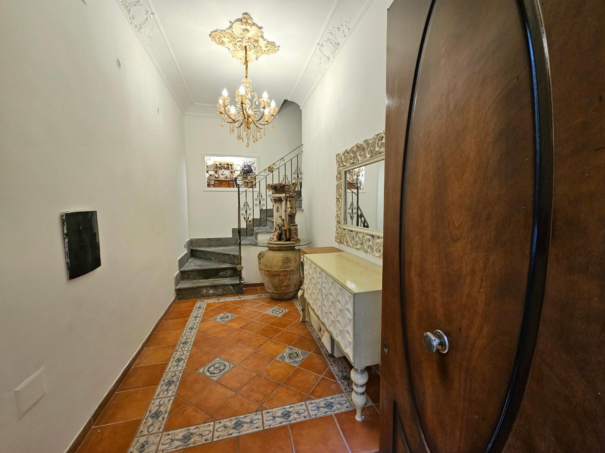 The Spanish Palace, Suites, Rooms, & Terraces Couette-café 3*