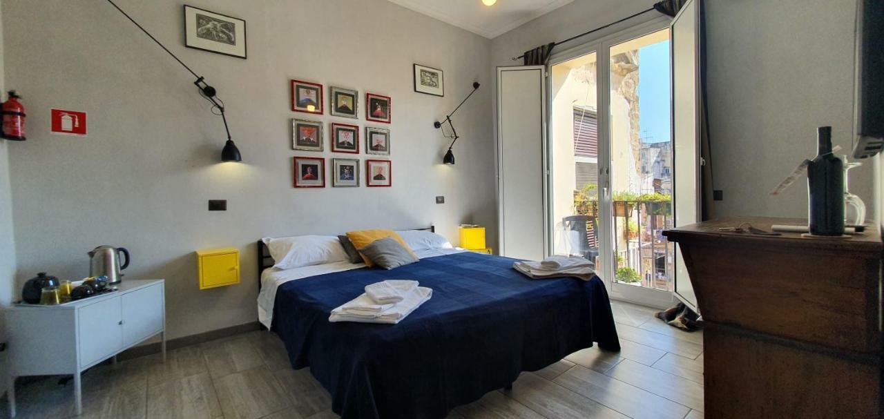 Couette-café The Spanish Palace, Suites, Rooms, & Terraces 3*